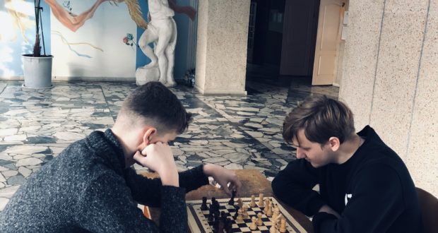 Турнир по шахматам