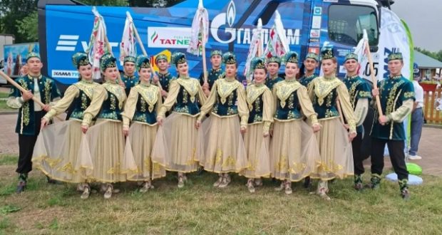 Ансамбль танца «Татарстан» покорил столицу на масштабном Московском Сабантуе!