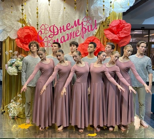 Премьера номера студентов хореографического отделения!